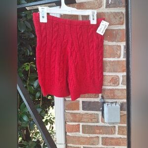 Elegant Red Cable Knit High Waist Shorts